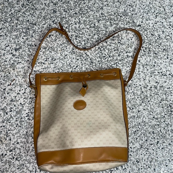 DAMAGED 80’s Authentic Gucci Bucket Bag - Picture 8 of 14